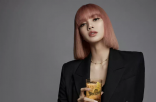 跟风人间芭比LISA 挑战全网最热轻泰妆！