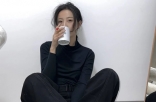 周末出游还得是小白鞋！看周雨彤、娜扎如何搭配